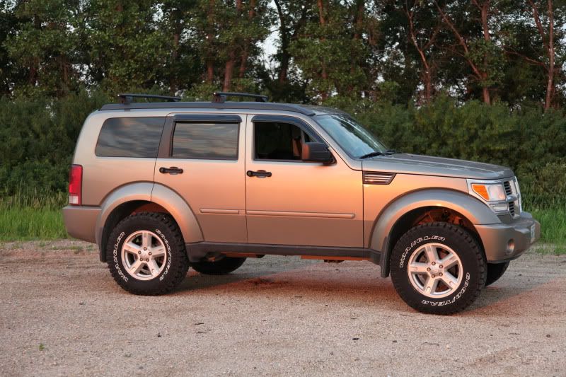 New pics, lifted and new tires | Dodge Nitro Forum New pics, lifted and new tires | Dodge Nitro Forum